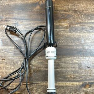 Hot Tools 1¼” Nano Ceramic Flipperless Curling Wand